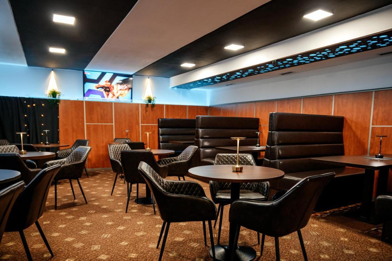 Butenas Hotel Tyla Биржай Экстерьер фото