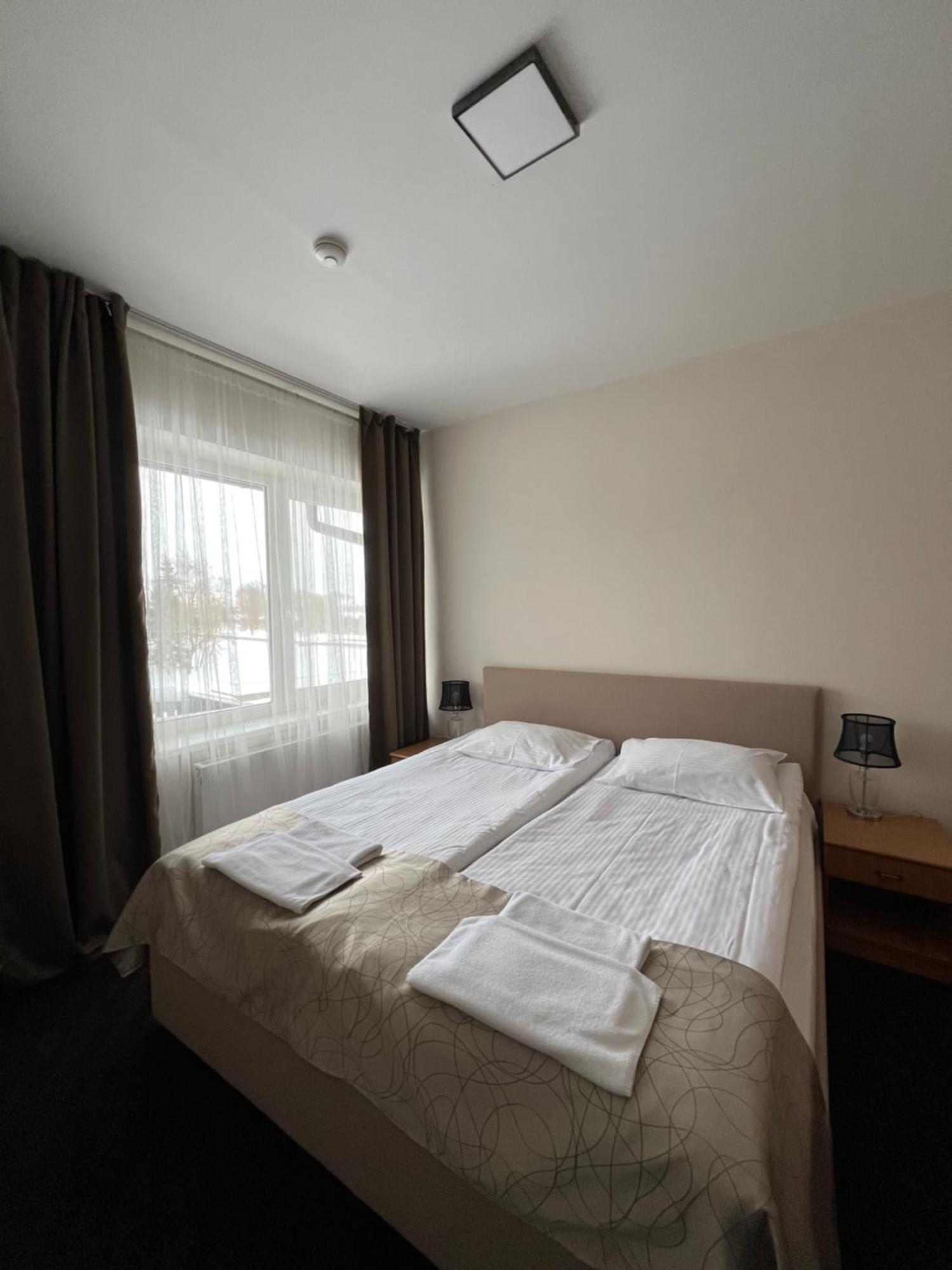 Butenas Hotel Tyla Биржай Экстерьер фото