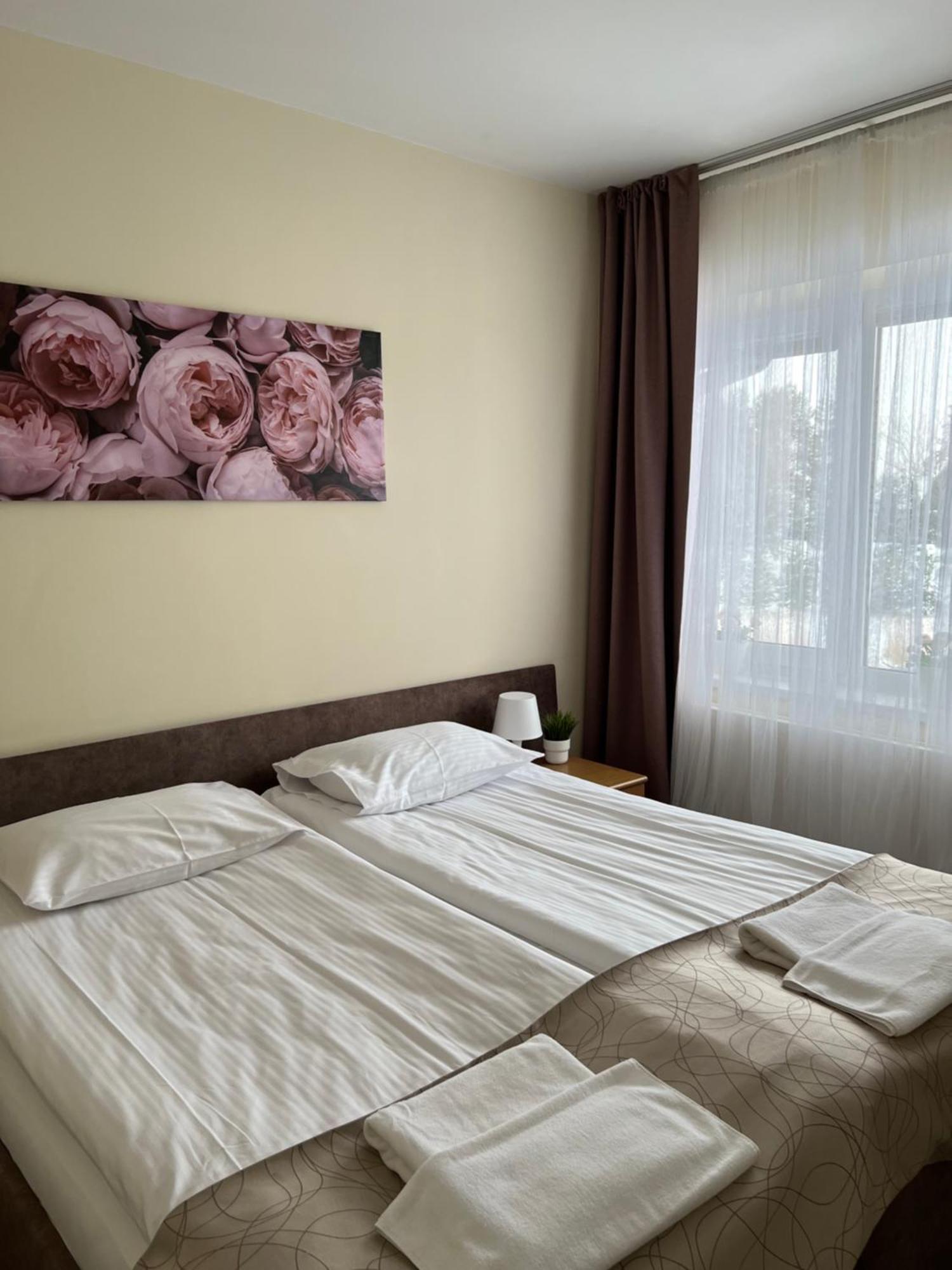 Butenas Hotel Tyla Биржай Экстерьер фото