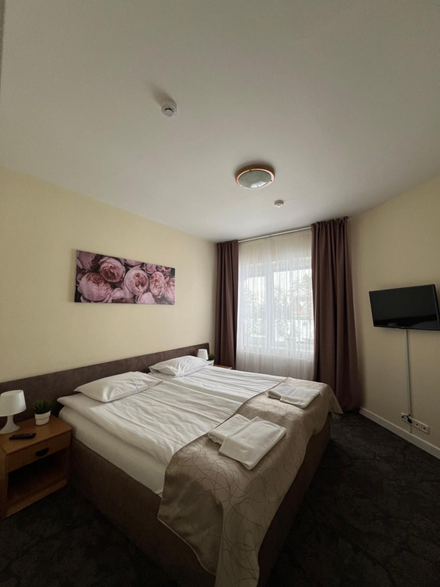 Butenas Hotel Tyla Биржай Экстерьер фото