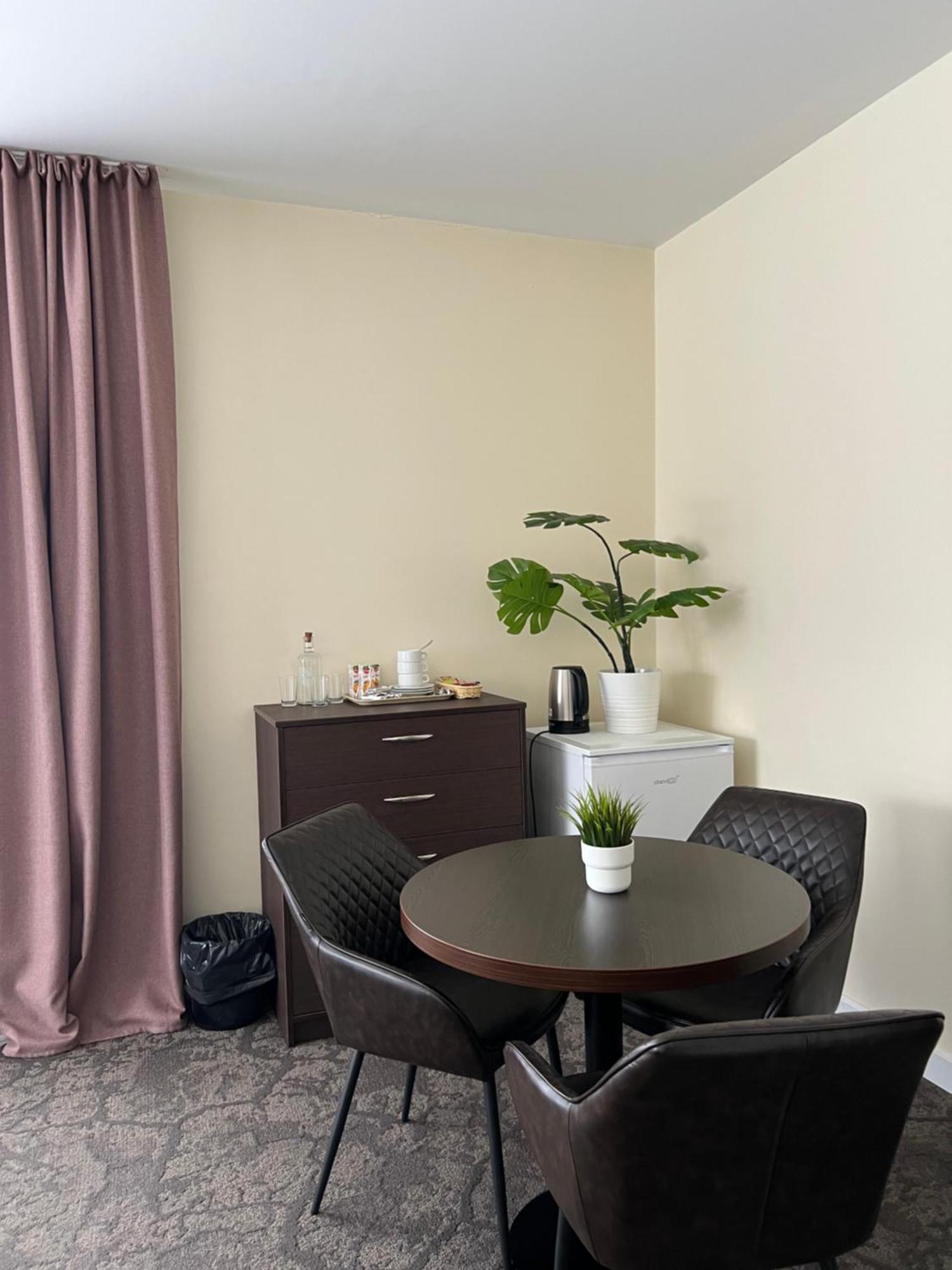 Butenas Hotel Tyla Биржай Экстерьер фото